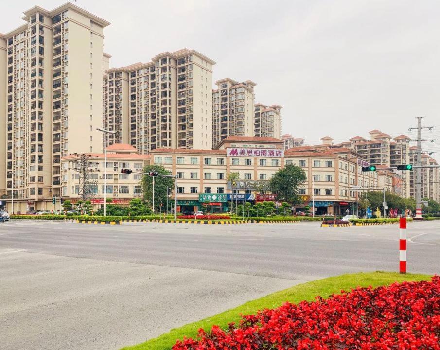 Mizparton Hotel South Qianjin Road Heshan  エクステリア 写真